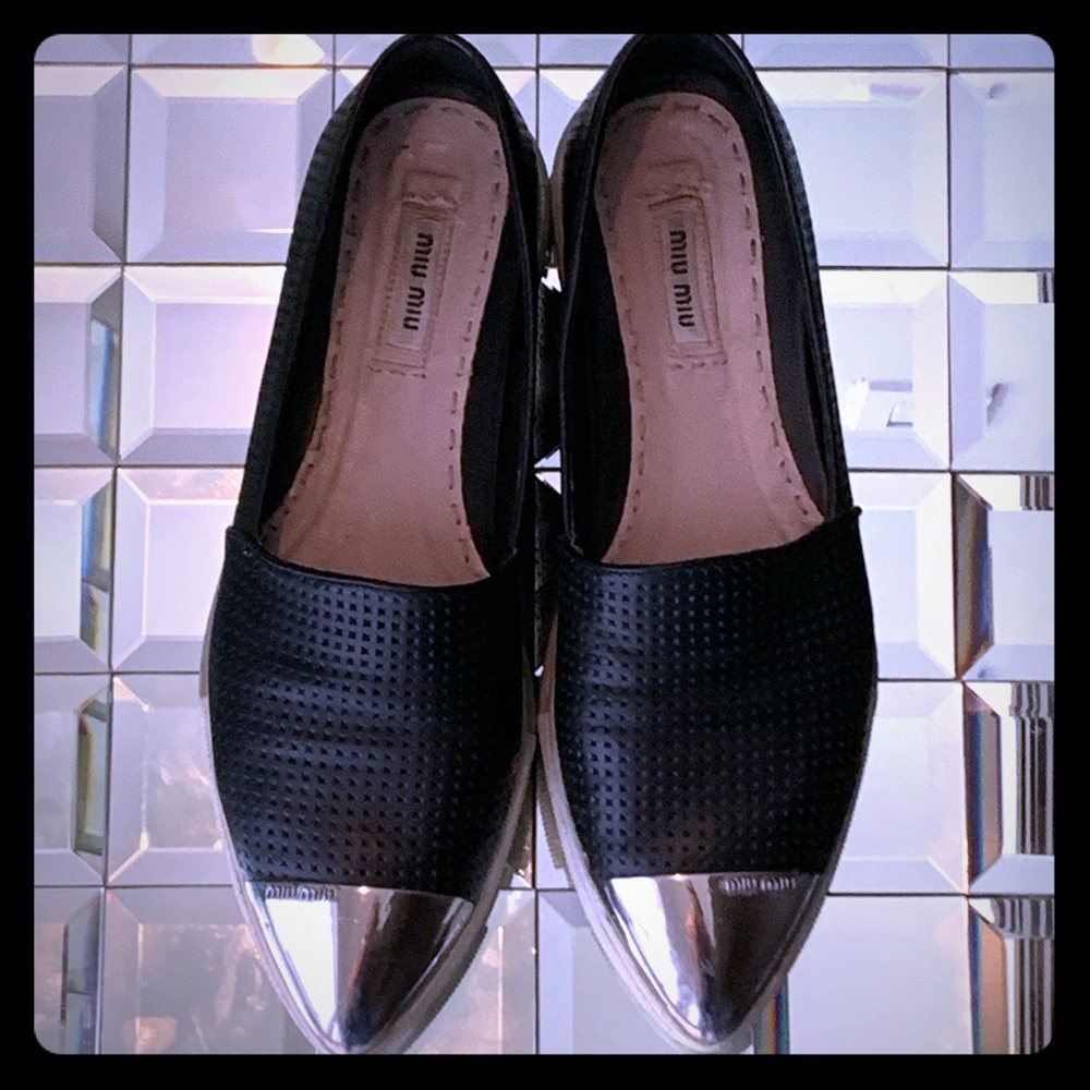 MIU MIU metal cap-toe pointed toe leather Sneakers